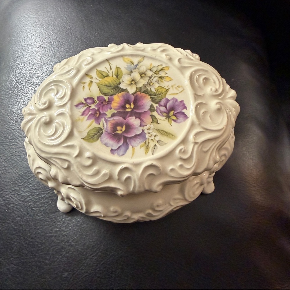 Ornate Floral Jewelry Box